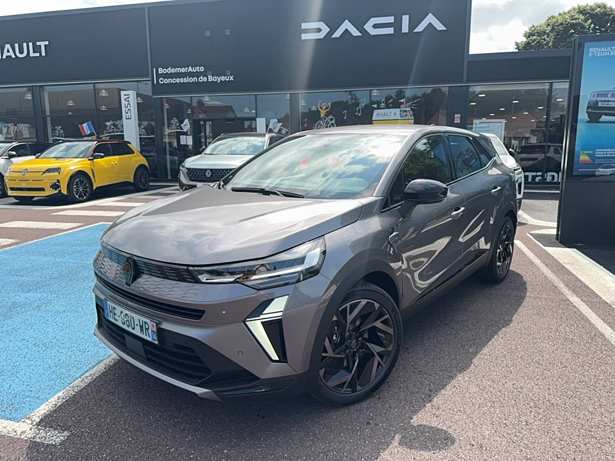 Renault Symbioz  E-Tech full hybrid 145 occasion de 2025 en vente à Bayeux