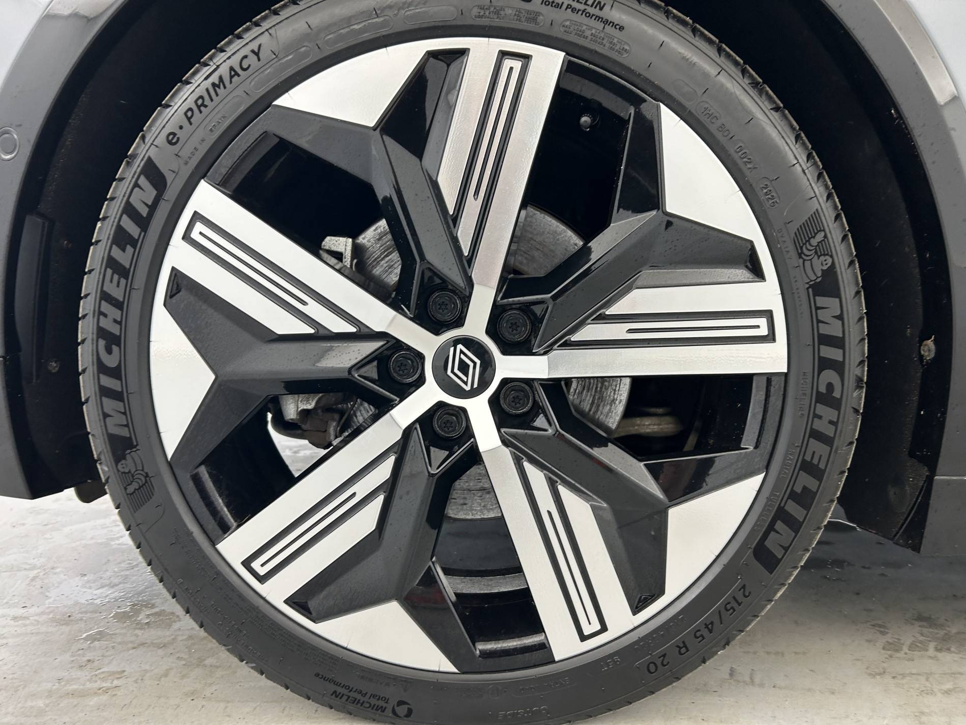 Vente en ligne Renault Megane E-Tech  EV60 220 ch super charge au prix de 23 990 €