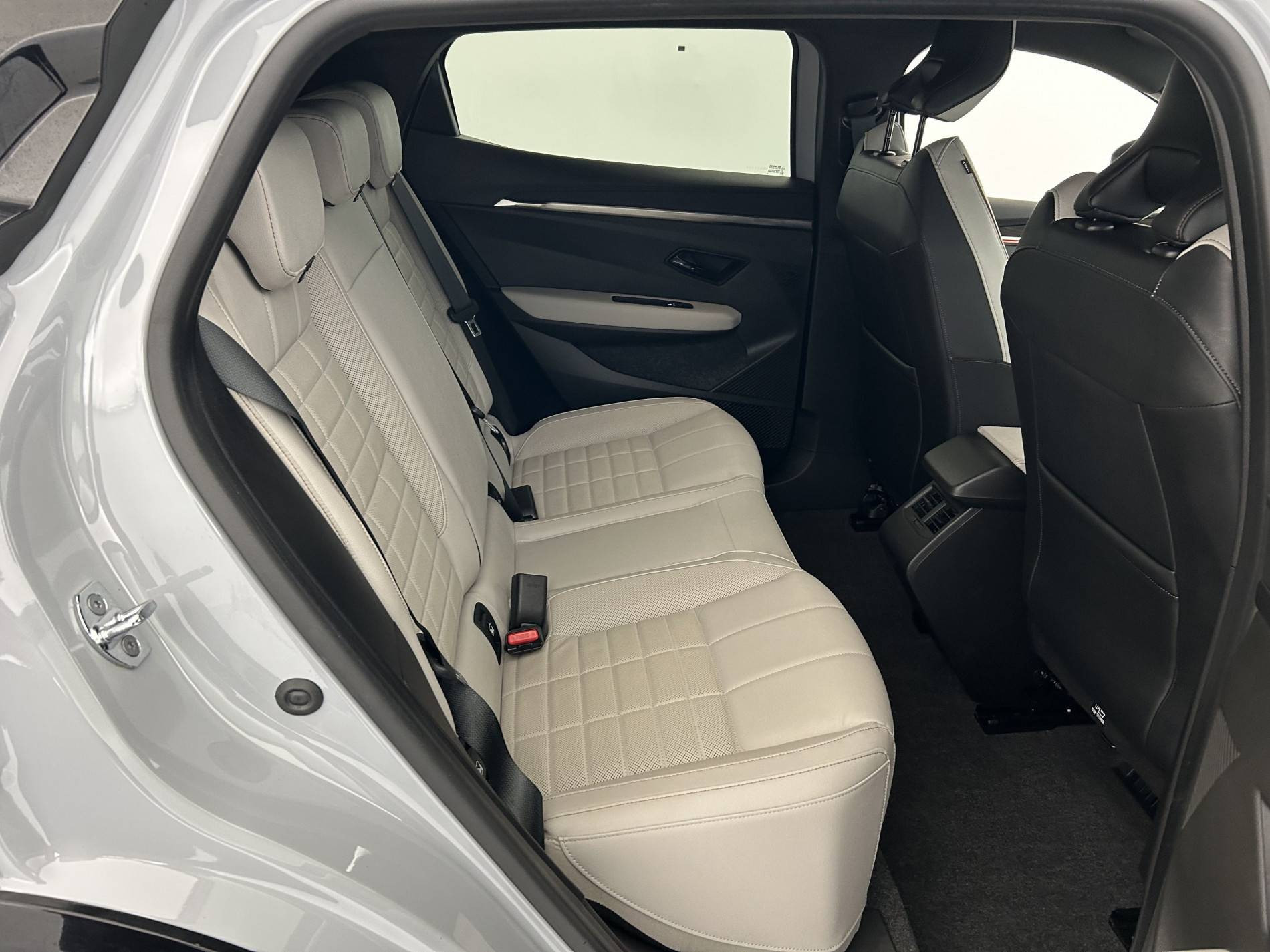 Vente en ligne Renault Megane E-Tech  EV60 220 ch super charge au prix de 23 990 €