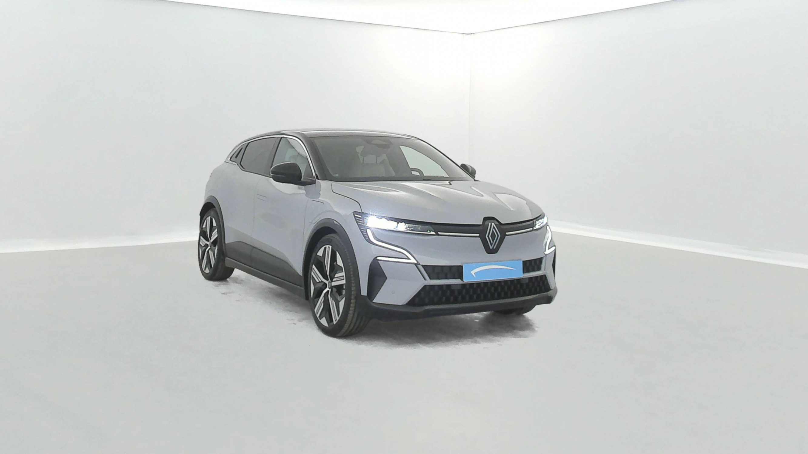 Vente en ligne Renault Megane E-Tech  EV60 220 ch super charge au prix de 23 990 €