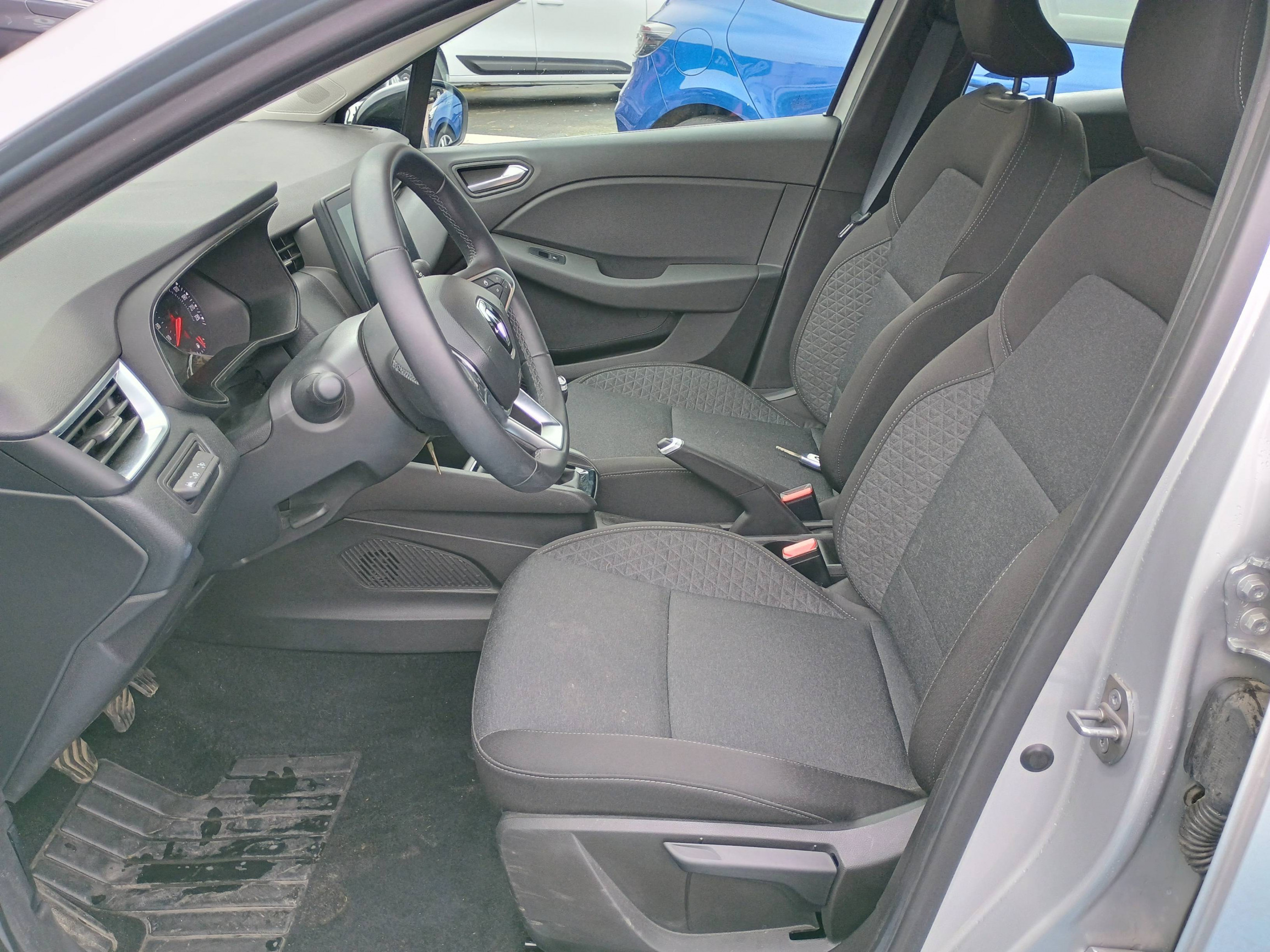 Vente en ligne Renault Clio 5 Clio TCe 90 au prix de 14 790 €