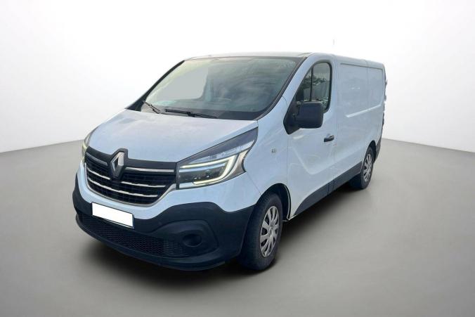 Vente en ligne Renault Trafic 3 Fourgon TRAFIC FGN L1H1 1000 KG DCI 145 ENERGY au prix de 23 590 €