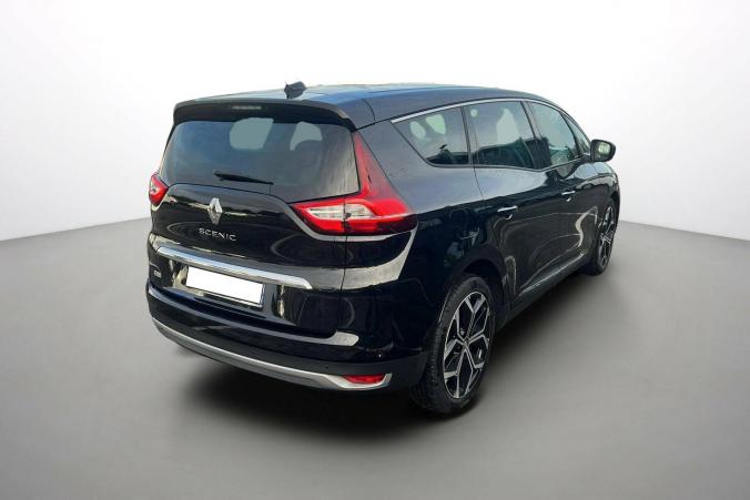 Vente en ligne Renault Grand Scenic 4 Grand Scenic TCe 140 FAP EDC - 21 au prix de 23 590 €