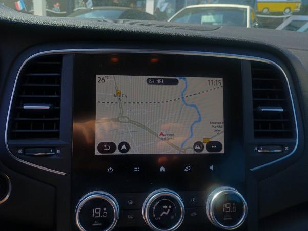 Vente en ligne Renault Megane 4 Mégane IV Berline Blue dCi 115 au prix de 14 590 €