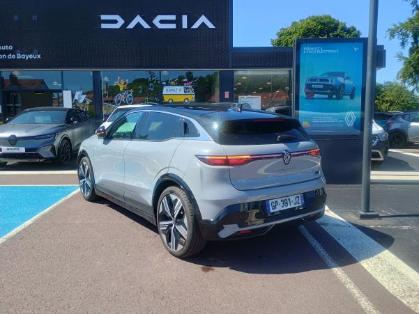 Vente en ligne Renault Megane E-Tech  EV60 220 ch super charge au prix de 27 990 €