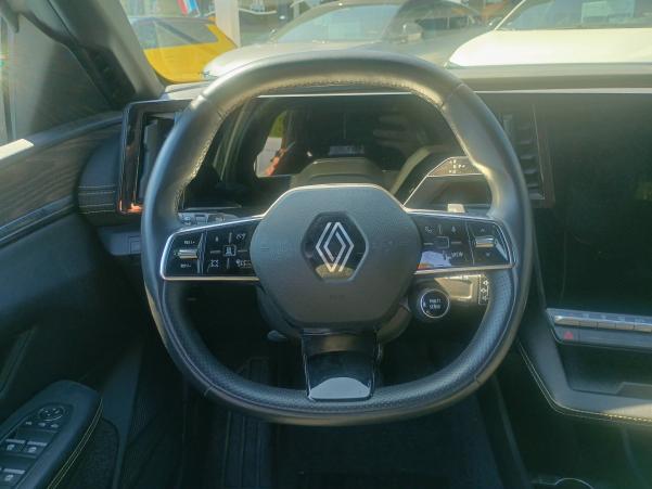 Vente en ligne Renault Megane E-Tech  EV60 220 ch super charge au prix de 27 990 €