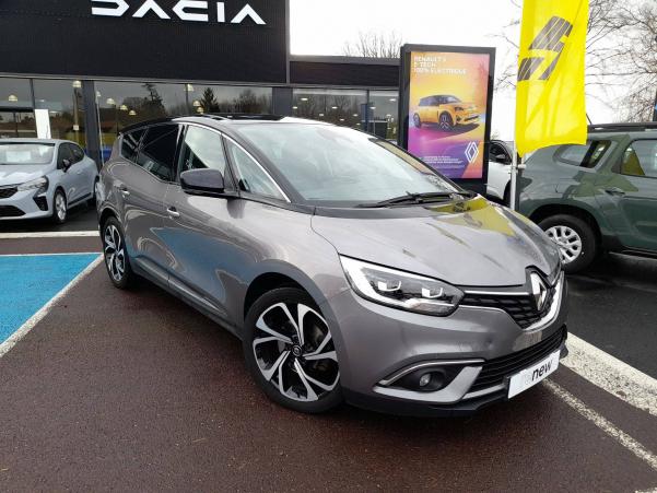 Vente en ligne Renault Grand Scenic 4 Grand Scenic Blue dCi 150 au prix de 21 590 €