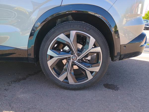 Vente en ligne Renault Austral  E-Tech hybrid 200 au prix de 33 990 €