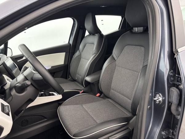 Vente en ligne Renault Clio 5 Clio Blue dCi 100 - 21N au prix de 15 990 €