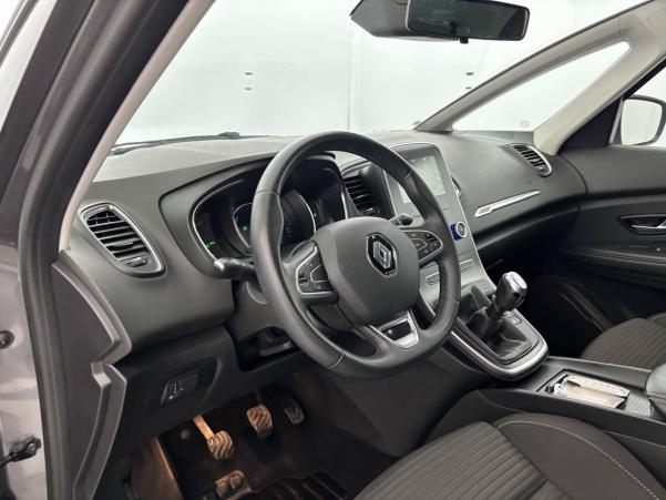 Vente en ligne Renault Grand Scenic 4 Grand Scenic Blue dCi 120 - 21 au prix de 18 990 €