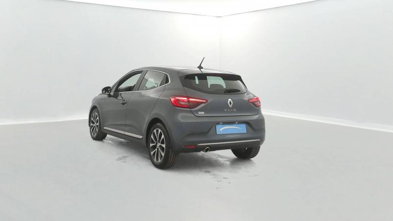 Vente en ligne Renault Clio 5 Clio Blue dCi 100 - 21N au prix de 15 990 €