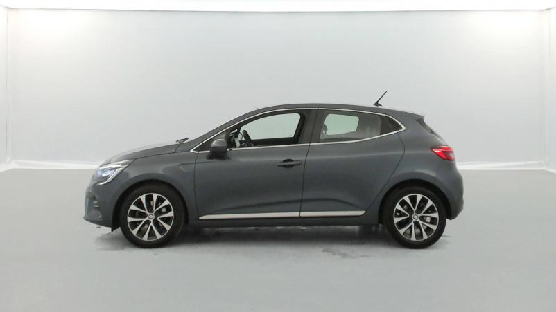Vente en ligne Renault Clio 5 Clio Blue dCi 100 - 21N au prix de 15 990 €