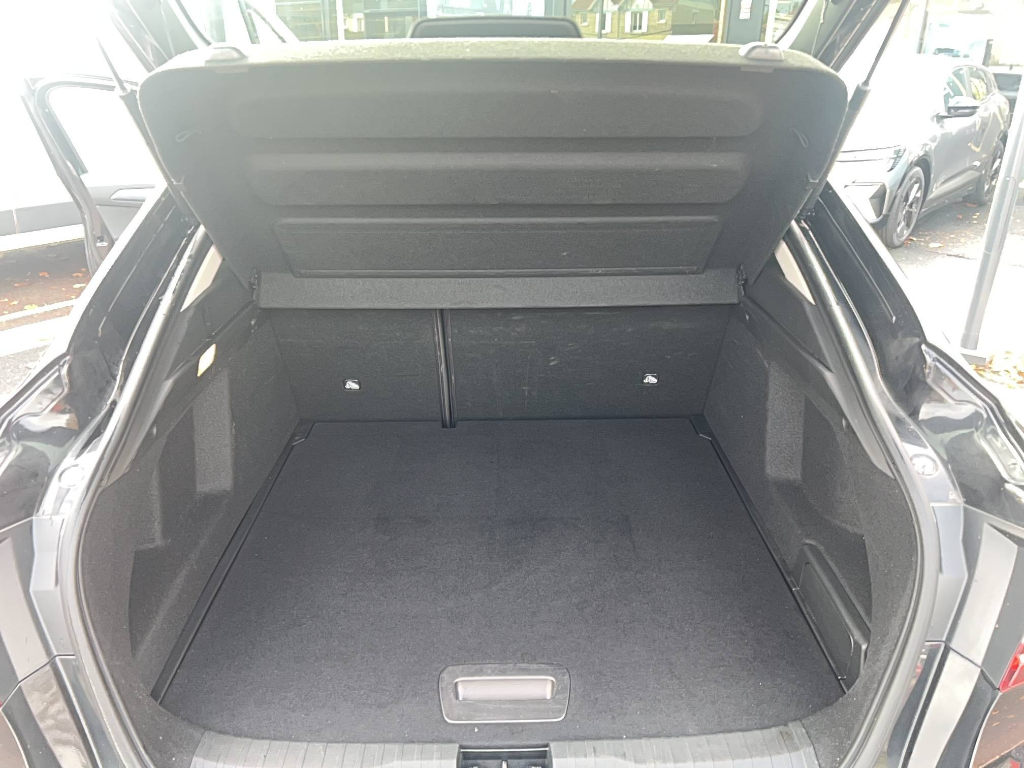 Vente en ligne Renault Arkana  E-Tech hybride 145 - 22 au prix de 20 590 €