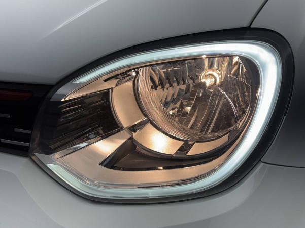 Vente en ligne Renault Twingo Electrique Twingo III E-Tech au prix de 12 590 €