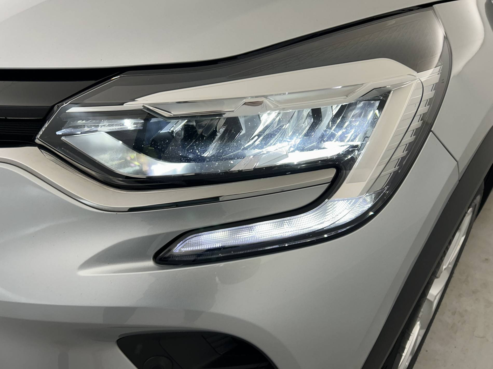 Vente en ligne Renault Captur  TCe 90 - 21 au prix de 15 490 €