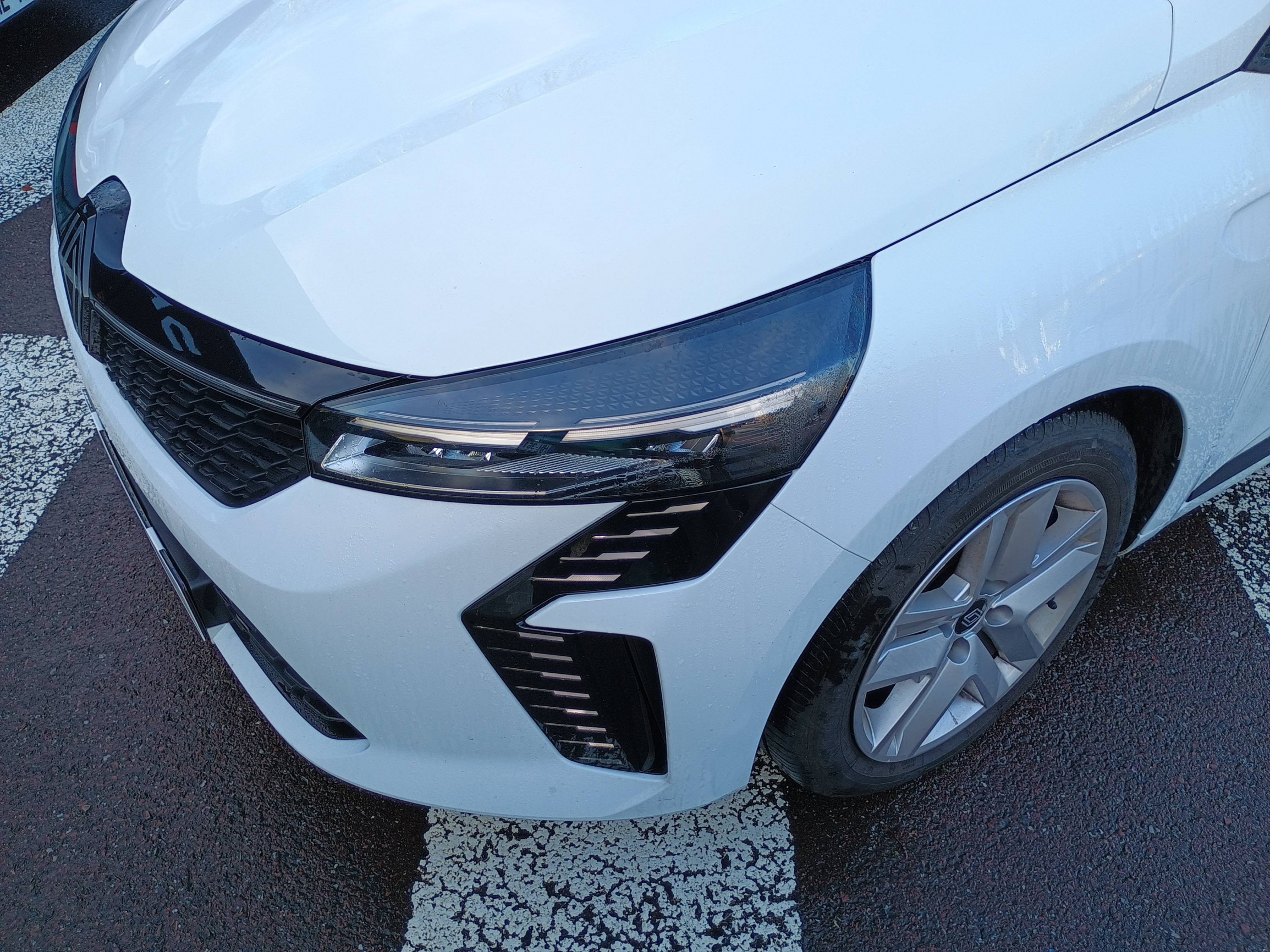 Vente en ligne Renault Clio 5 Clio SCe 65 au prix de 14 990 €