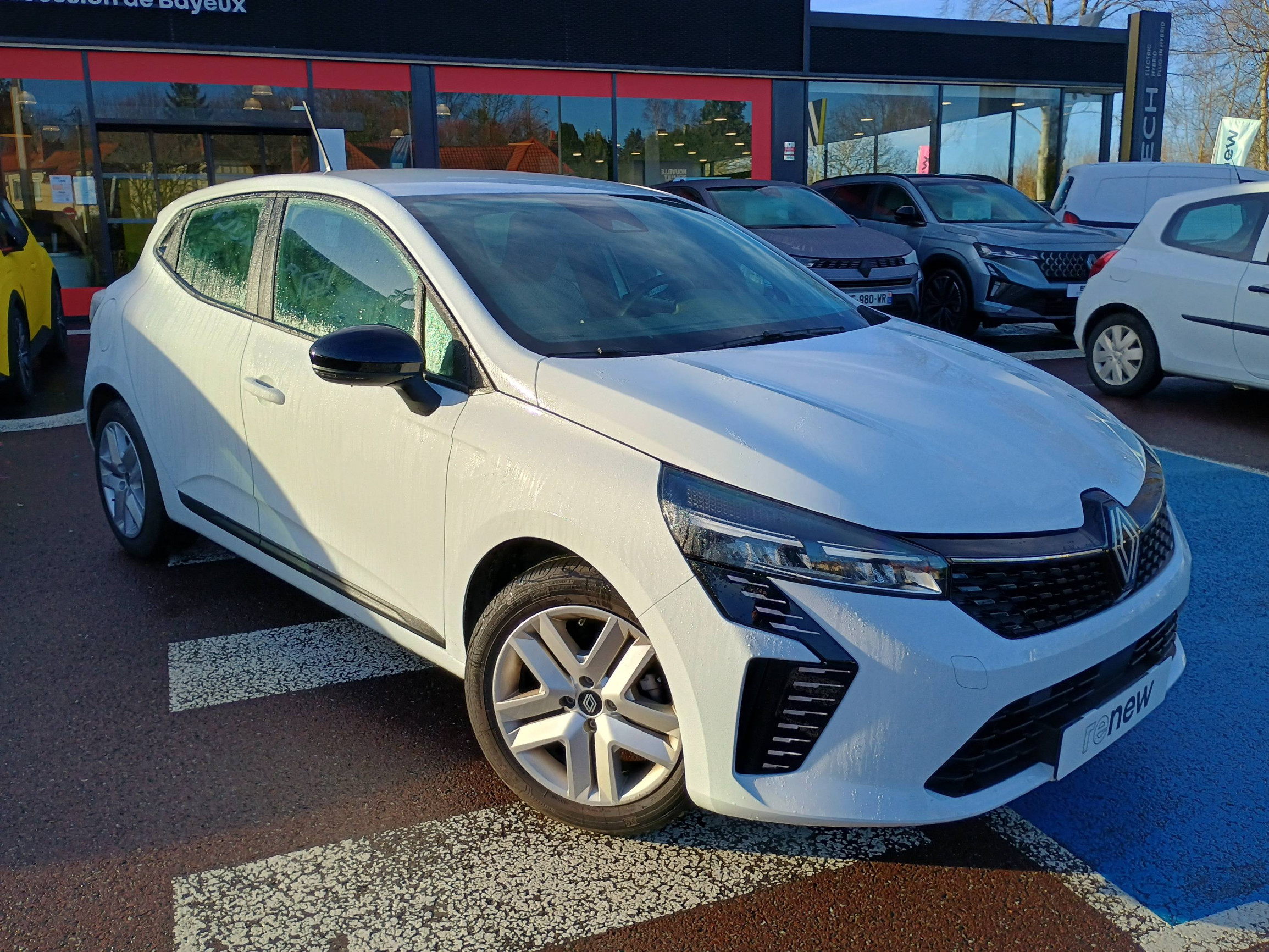 Vente en ligne Renault Clio 5 Clio SCe 65 au prix de 14 990 €