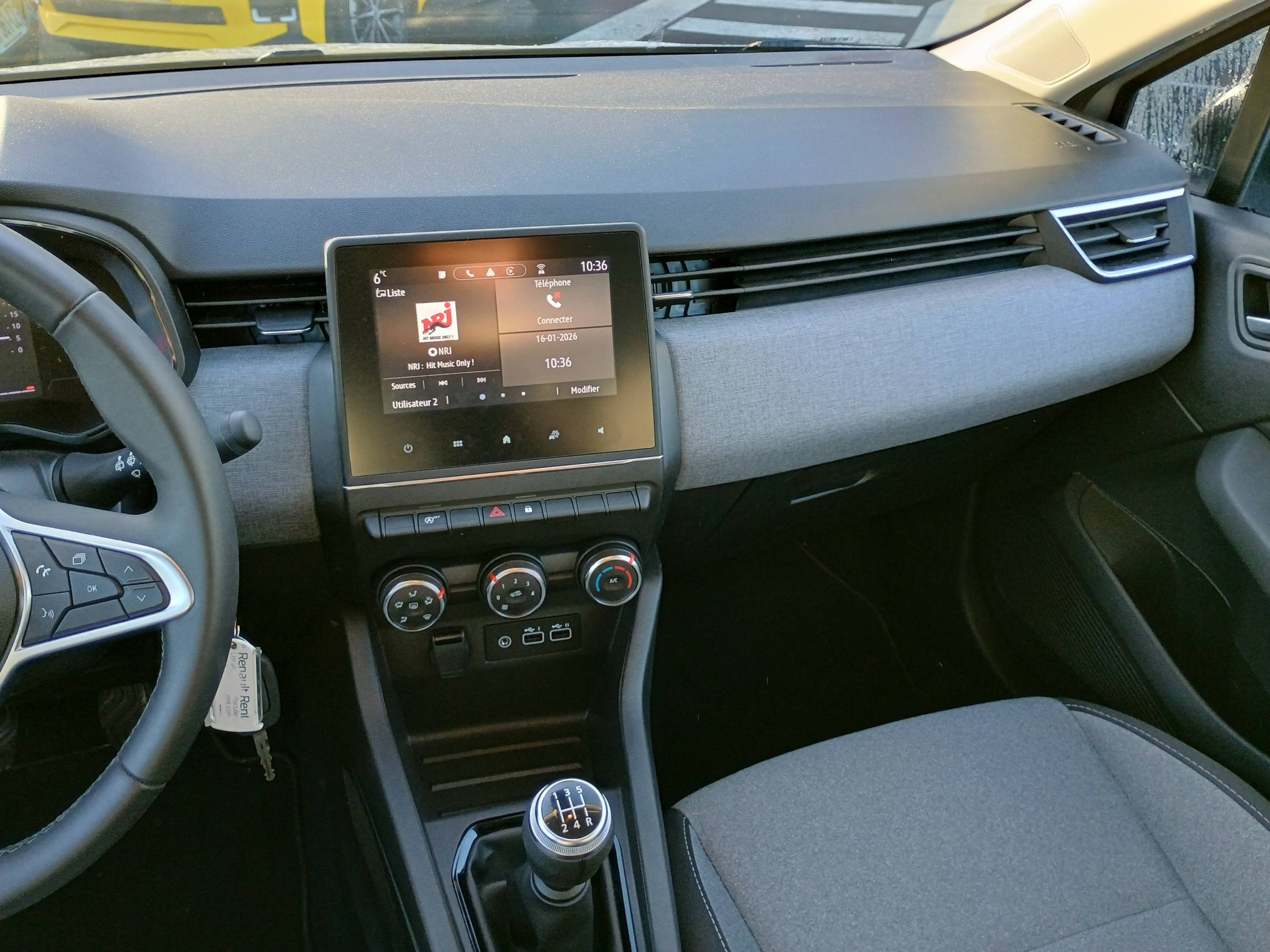 Vente en ligne Renault Clio 5 Clio SCe 65 au prix de 14 990 €