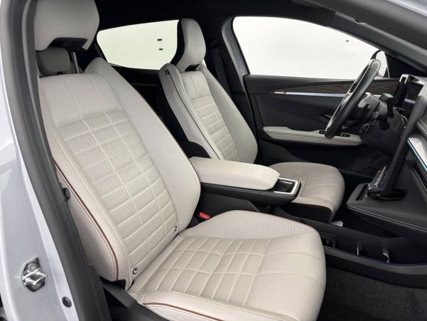 Vente en ligne Renault Megane E-Tech  EV60 220 ch super charge au prix de 27 390 €