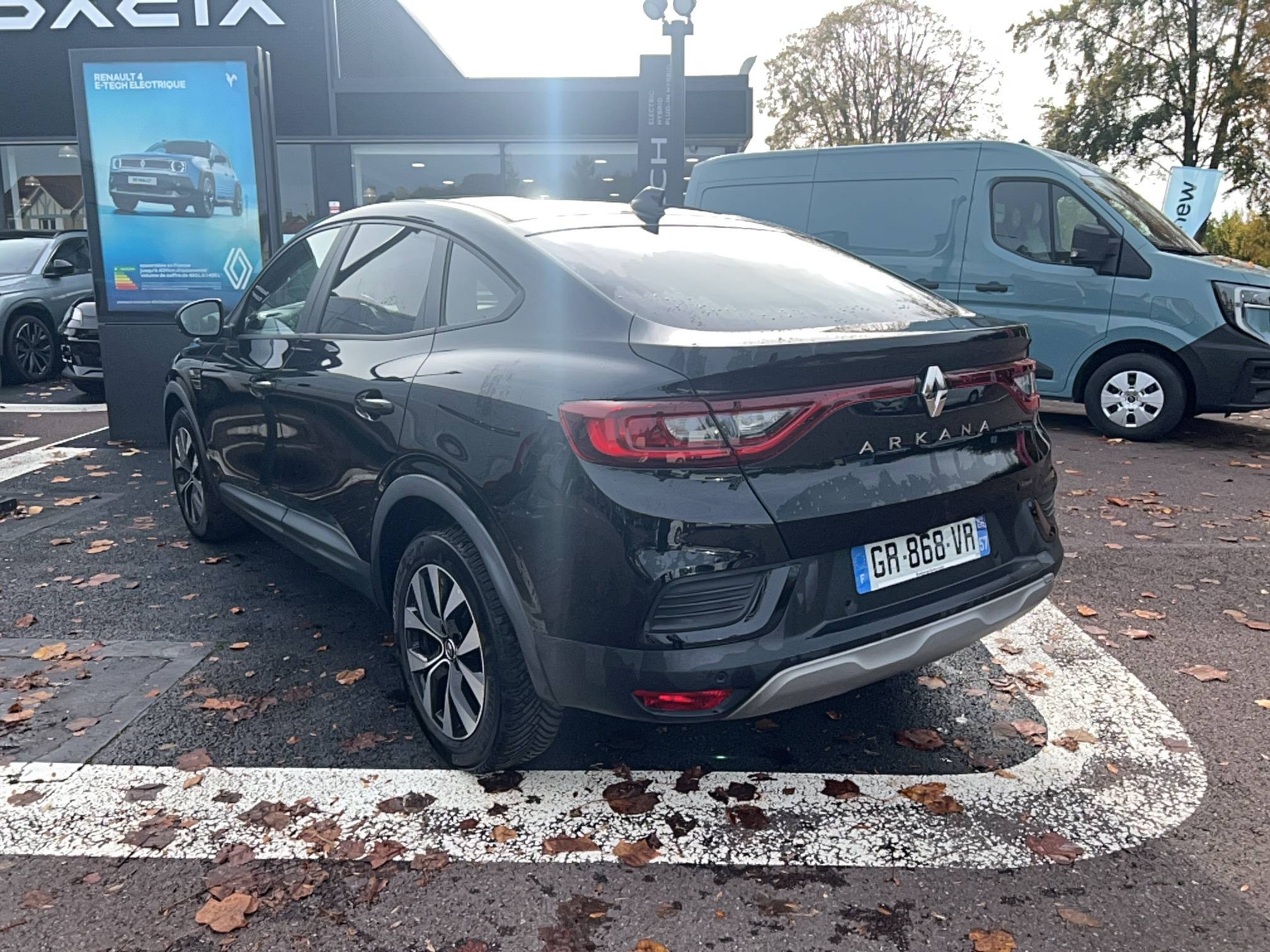 Vente en ligne Renault Arkana  E-Tech hybride 145 - 22 au prix de 20 590 €
