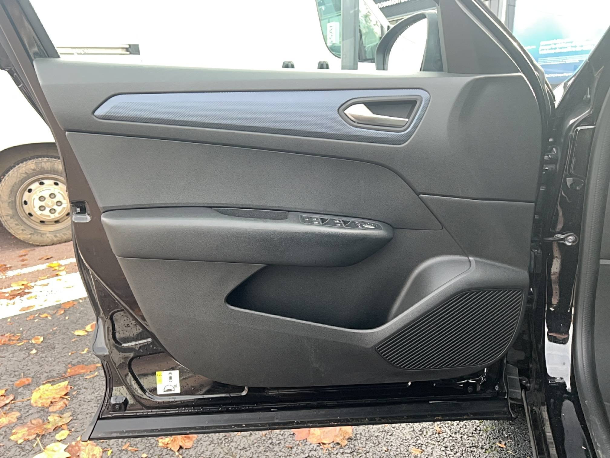 Vente en ligne Renault Arkana  E-Tech hybride 145 - 22 au prix de 20 590 €