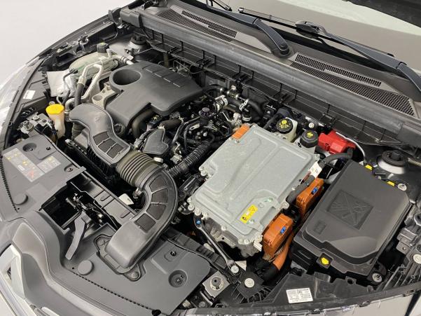 Vente en ligne Renault Arkana  E-Tech 145 au prix de 20 990 €