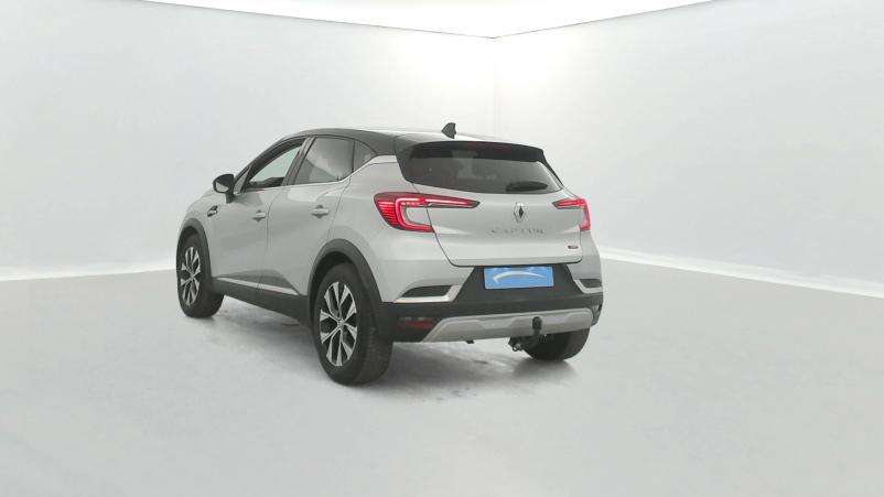 Vente en ligne Renault Captur  E-Tech full hybrid 145 au prix de 22 990 €