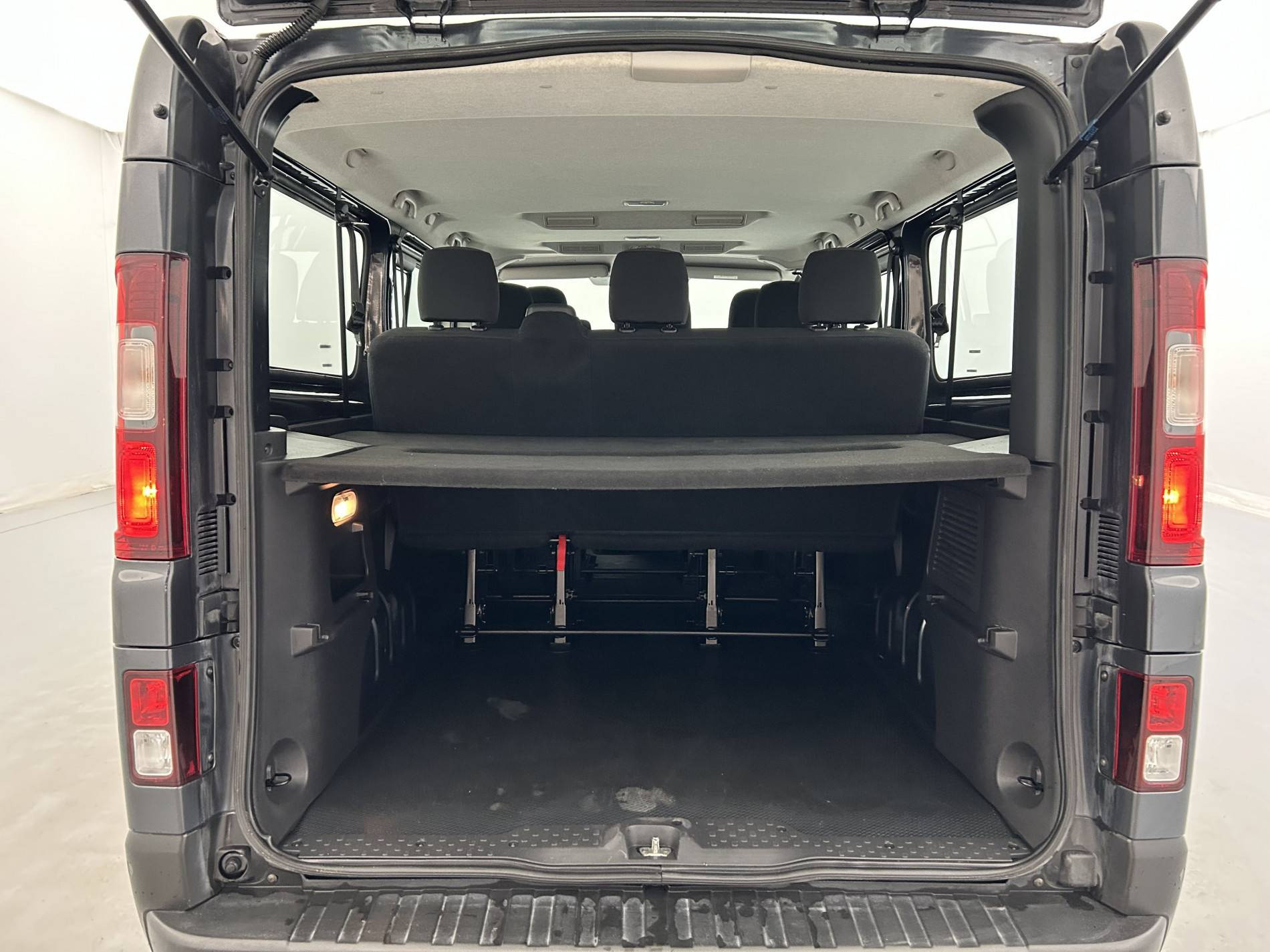 Vente en ligne Renault Trafic  L2 dCi 150 Energy S&S au prix de 30 490 €