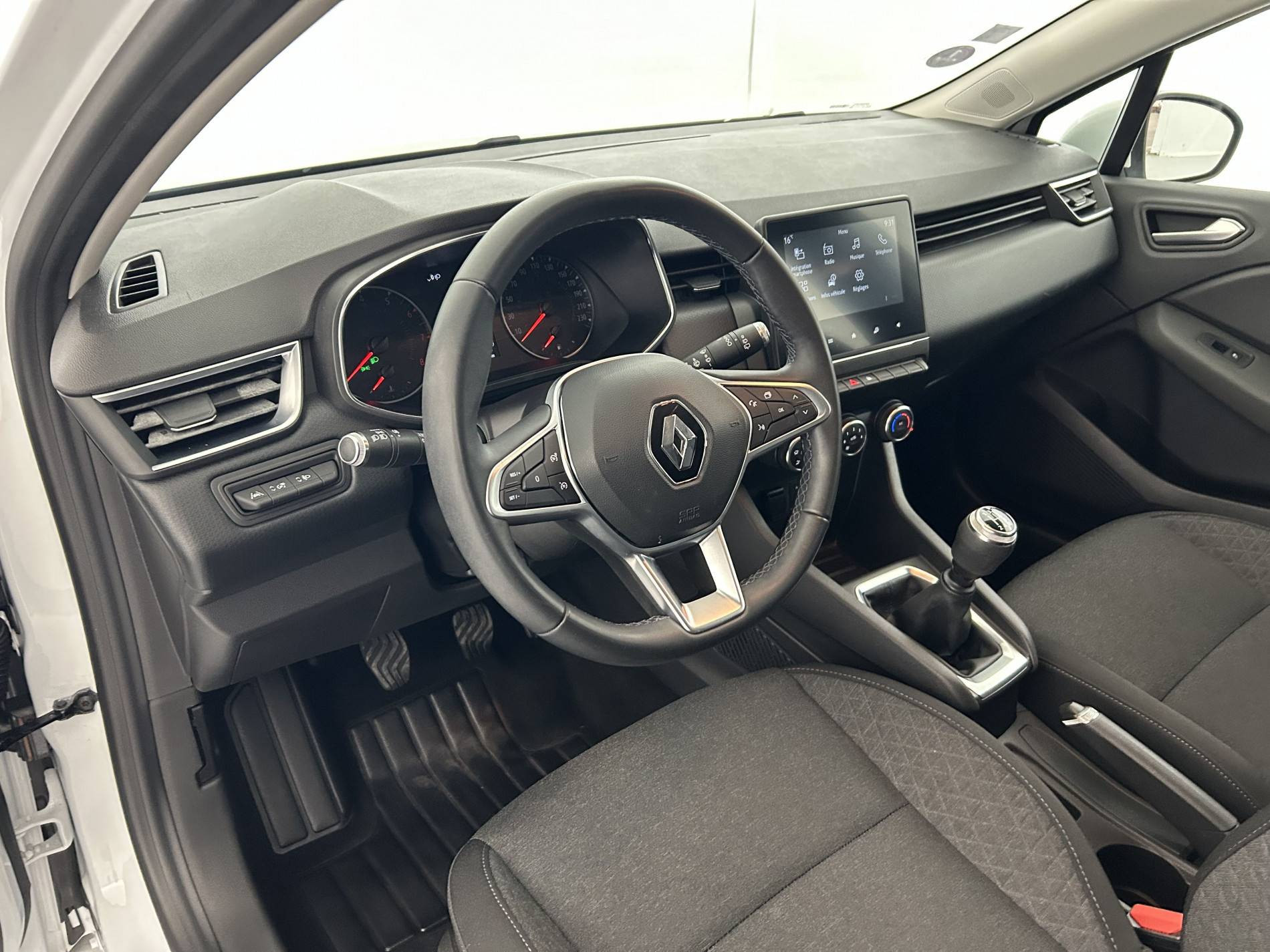 Vente en ligne Renault Clio 5 Clio SCe 65 - 21 au prix de 11 590 €