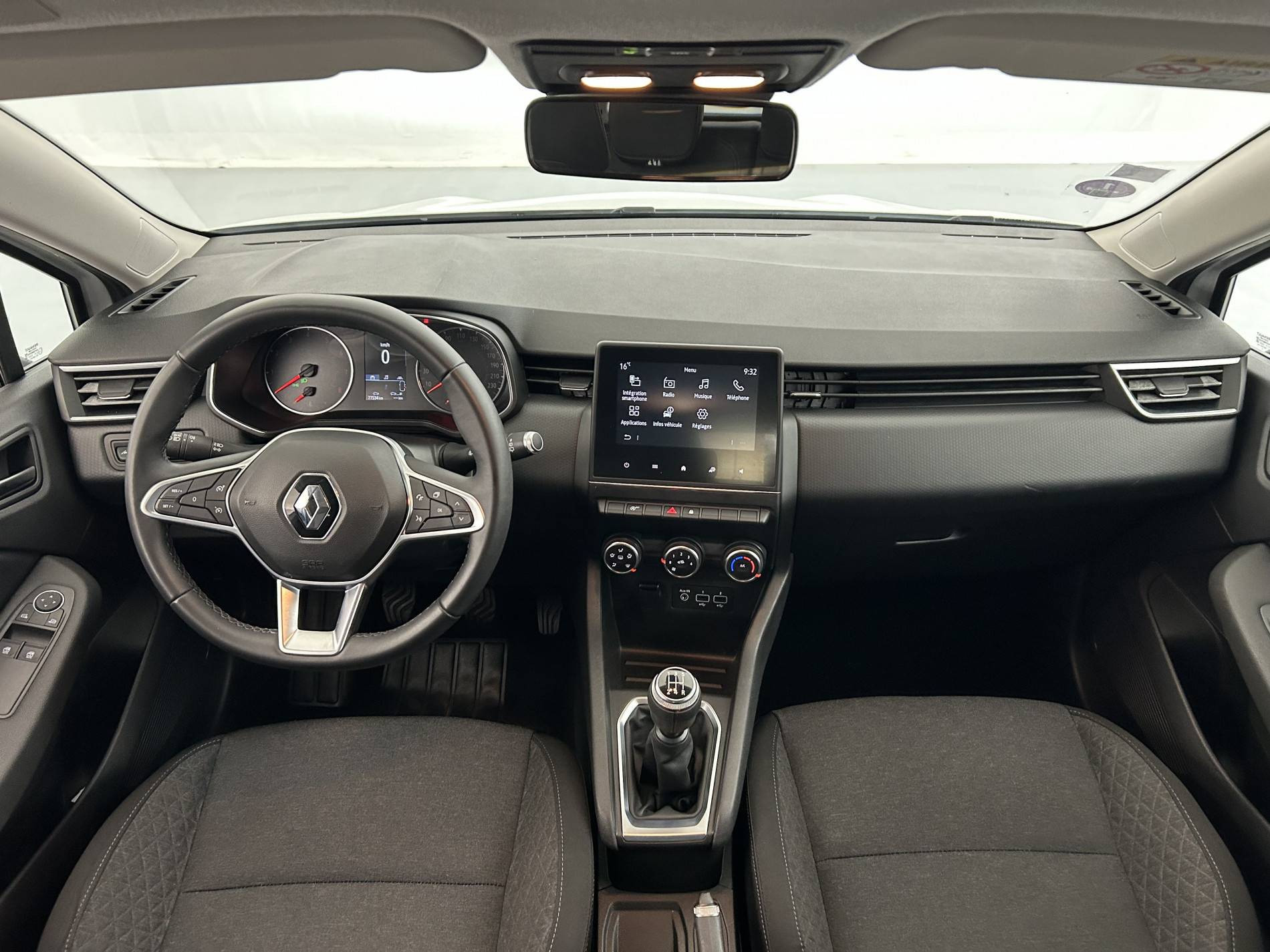 Vente en ligne Renault Clio 5 Clio SCe 65 - 21 au prix de 11 590 €