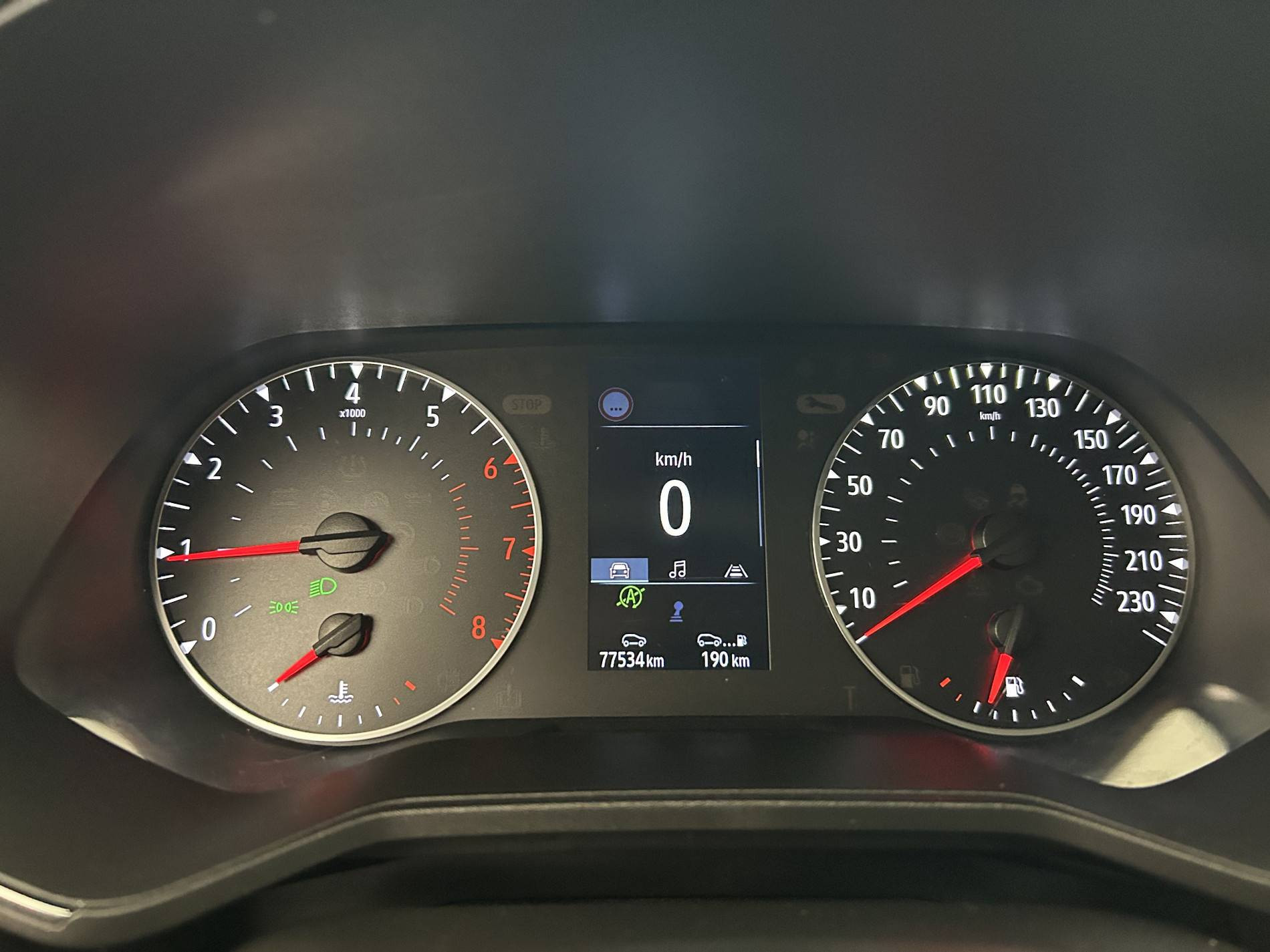 Vente en ligne Renault Clio 5 Clio SCe 65 - 21 au prix de 11 590 €