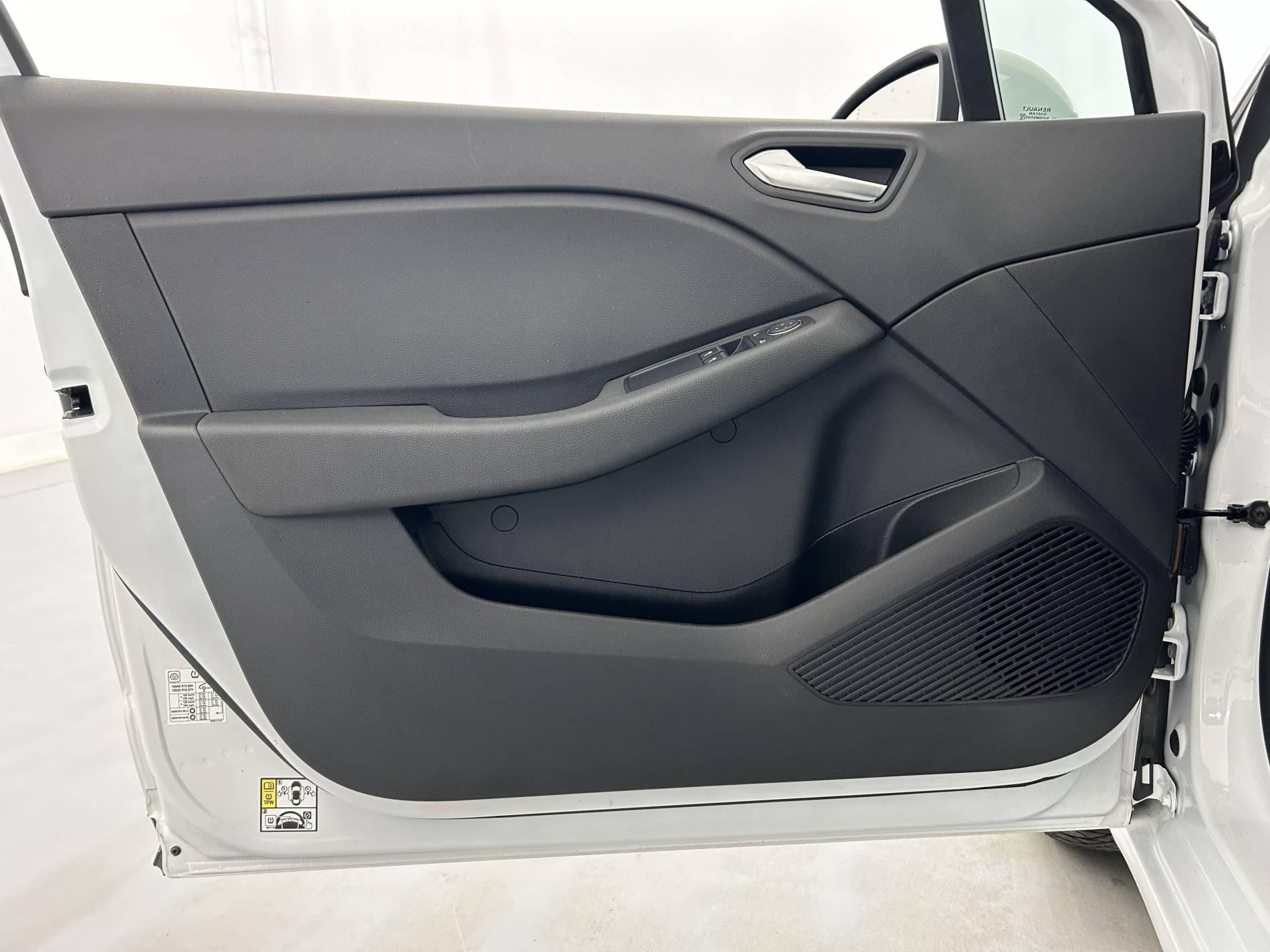 Vente en ligne Renault Clio 5 Clio SCe 65 - 21 au prix de 11 590 €