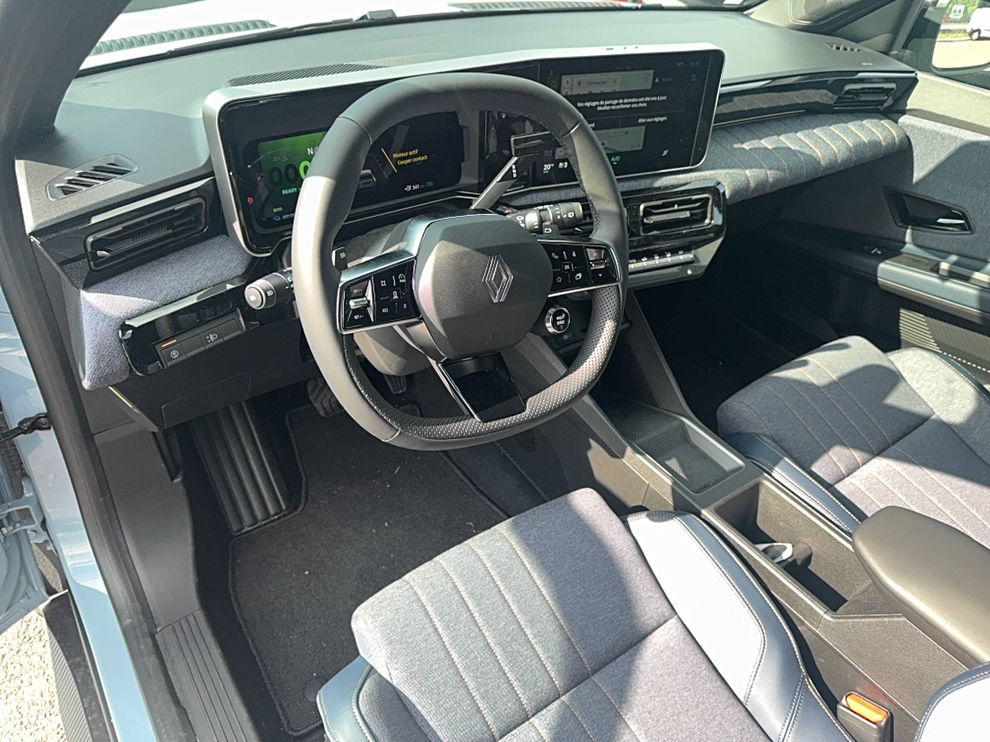 Vente en ligne Renault R4 E-Tech  150 ch autonomie confort au prix de 32 900 €