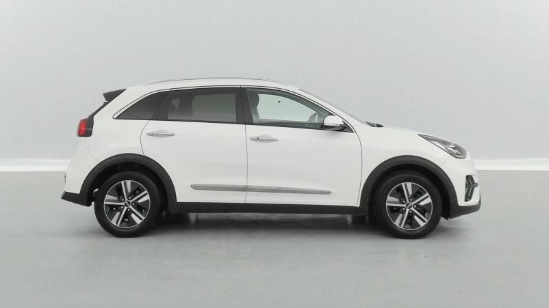 Vente en ligne Kia Niro  1.6 GDi Hybride Rechargeable 141 ch DCT6 au prix de 19 990 €