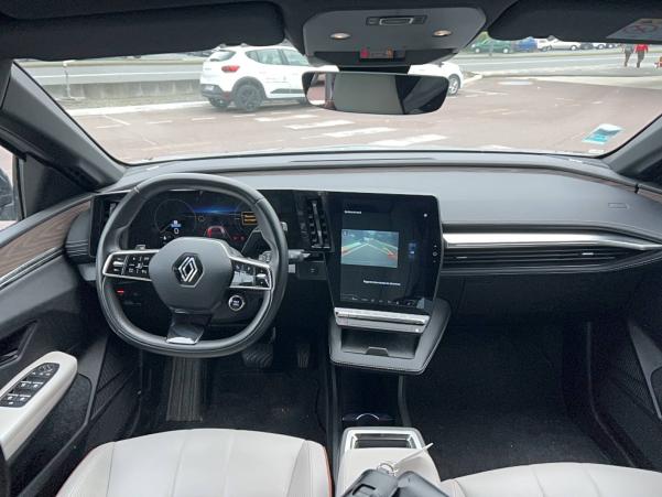 Vente en ligne Renault Megane E-Tech  EV60 220 ch super charge au prix de 27 390 €