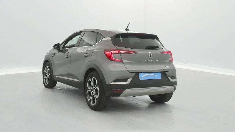 Vente en ligne Renault Captur  E-Tech 145 - 21 au prix de 21 990 €