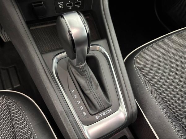 Vente en ligne Renault Captur  E-Tech 145 - 21 au prix de 21 990 €