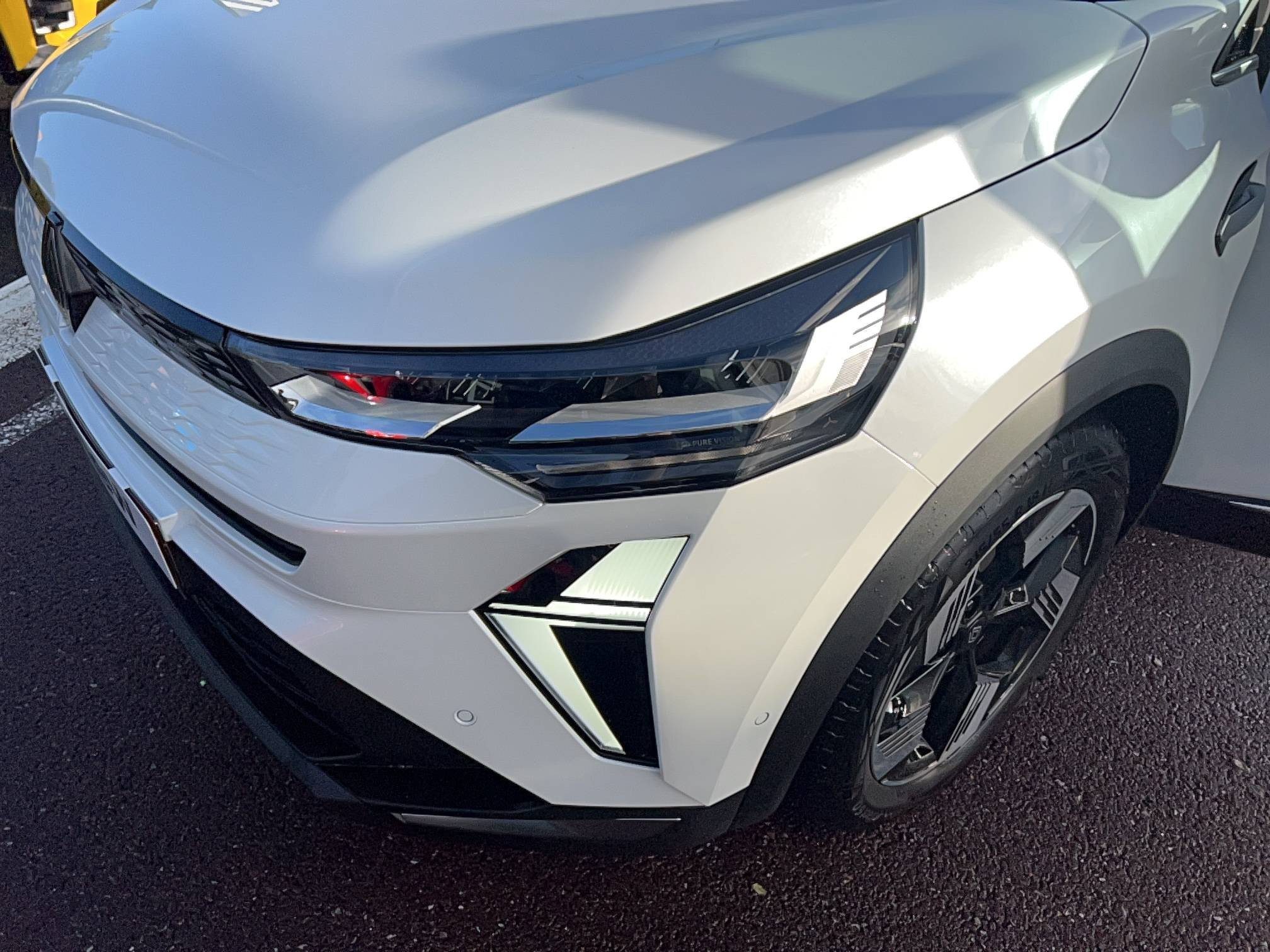 Vente en ligne Renault Symbioz  E-Tech full hybrid 145 au prix de 29 990 €