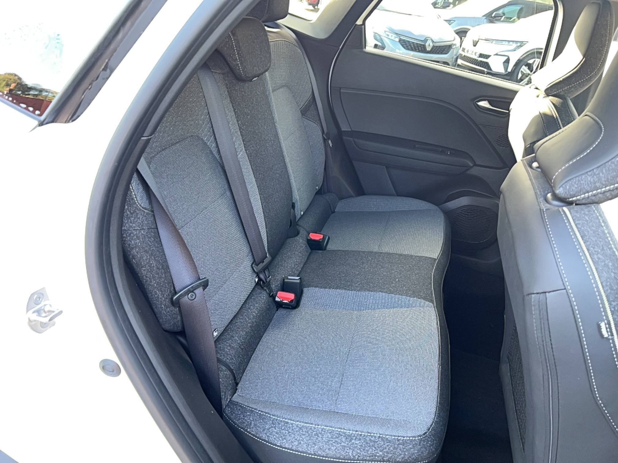 Vente en ligne Renault Symbioz  E-Tech full hybrid 145 au prix de 29 990 €