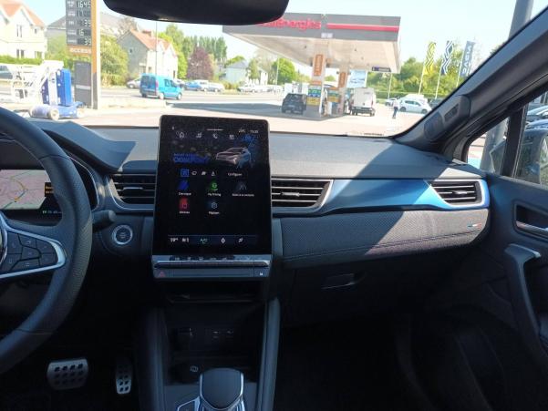Vente en ligne Renault Symbioz  E-Tech full hybrid 145 au prix de 32 690 €