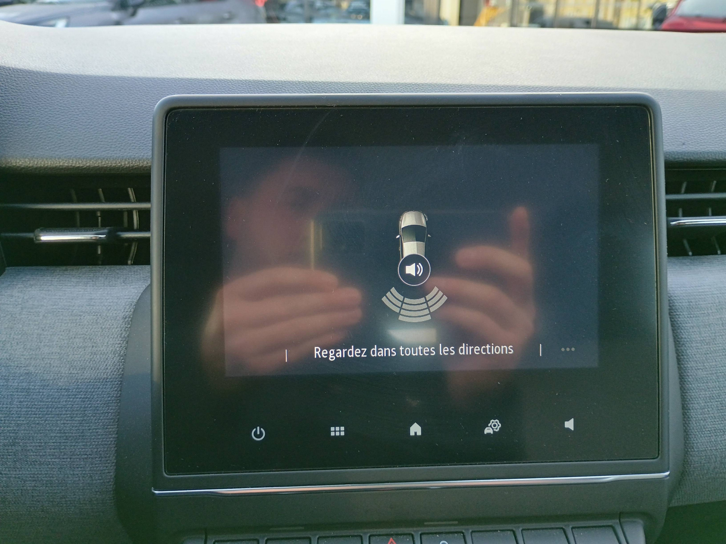 Vente en ligne Renault Clio 5 Clio SCe 65 au prix de 14 990 €