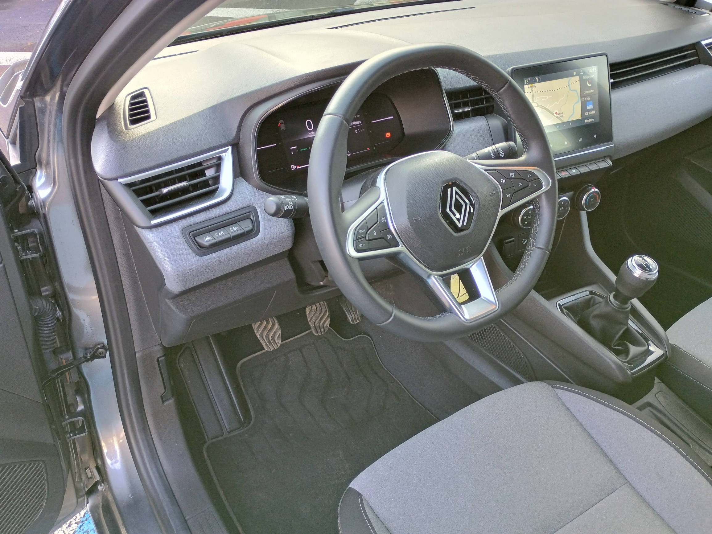 Vente en ligne Renault Clio 5 Clio SCe 65 au prix de 14 990 €