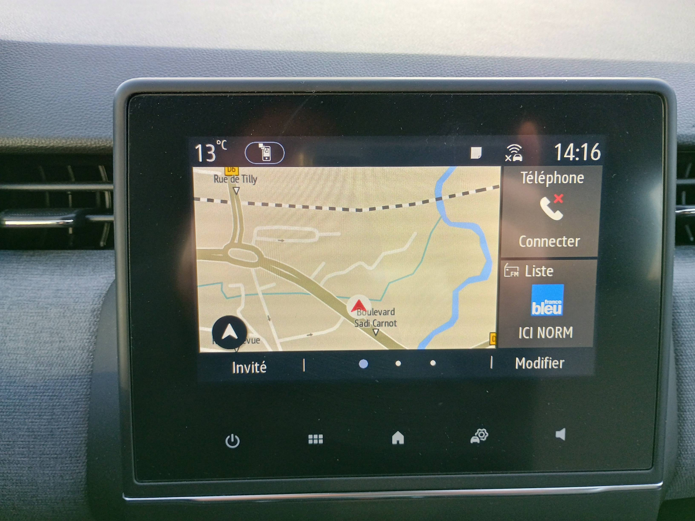 Vente en ligne Renault Clio 5 Clio SCe 65 au prix de 14 990 €