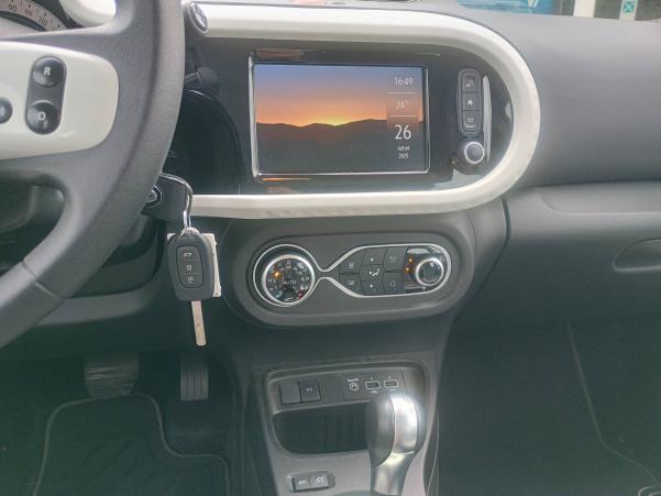 Vente en ligne Renault Twingo Electrique Twingo III E-Tech au prix de 10 990 €