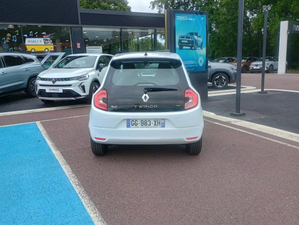 Vente en ligne Renault Twingo Electrique Twingo III E-Tech au prix de 10 990 €