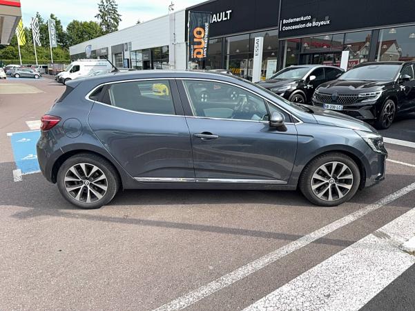Vente en ligne Renault Clio 5 Clio Blue dCi 100 - 21N au prix de 15 990 €