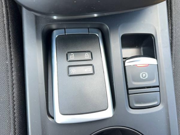 Vente en ligne Renault Arkana  mild hybrid 140 EDC FAP - 22 au prix de 19 990 €