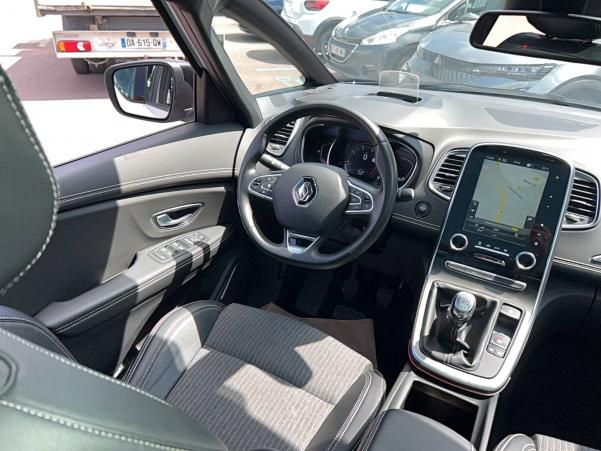 Vente en ligne Renault Grand Scenic 4 Grand Scenic TCe 140 FAP - 21 au prix de 20 990 €