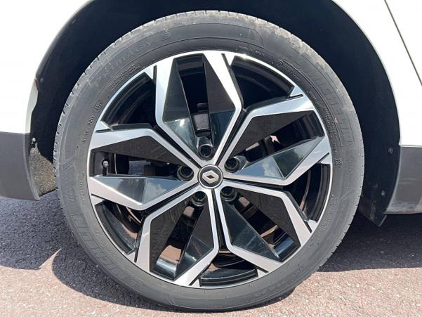 Vente en ligne Renault Grand Scenic 4 Grand Scenic TCe 140 FAP - 21 au prix de 20 990 €