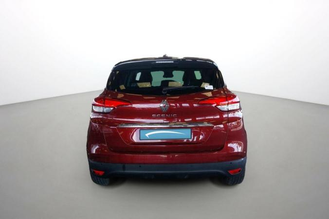 Vente en ligne Renault Scenic 4 Scenic TCe 140 FAP EDC au prix de 18 590 €